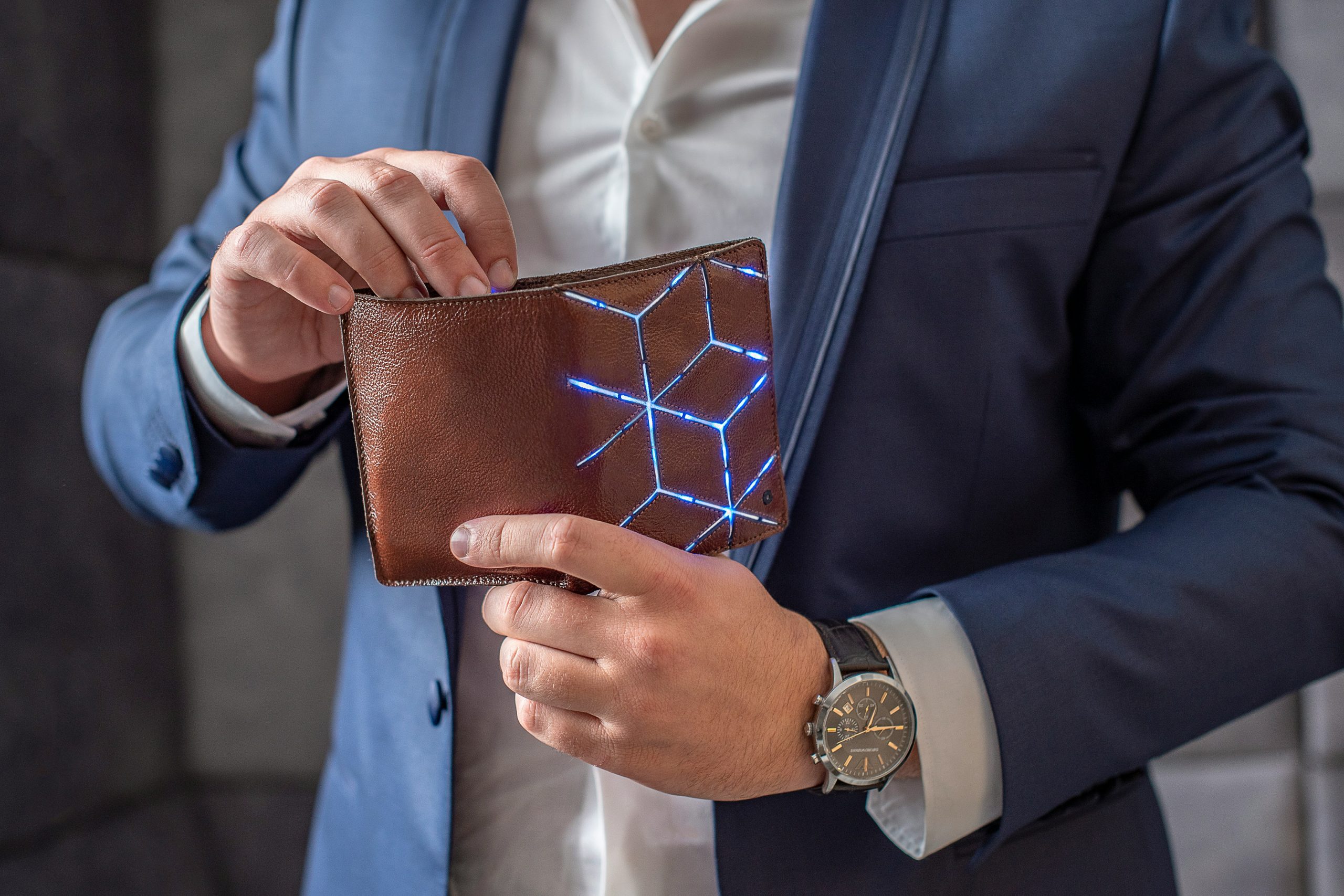Revolut expands Mobile Wallets