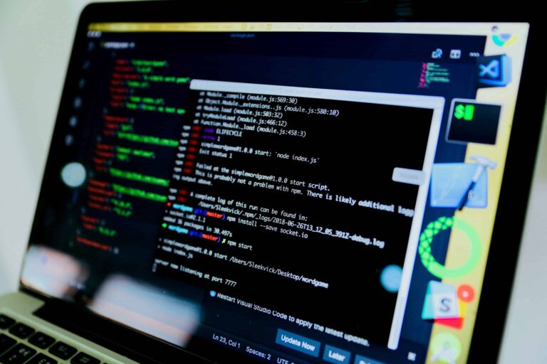 Four in 10 fintechs “giving hackers a headstart”